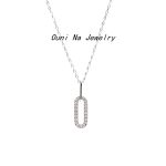 color: white gold
