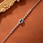 color: white gold