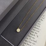 color: 18k gold