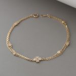 color: 18K Gold