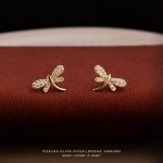 S925 Silver Plated 18K Gold Dragonfly Insect Ins Exquisite Earrings Design Sterling Silver Earrings Japanese and Korean Elegant Earrings HME
