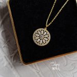 color: 18K Gold