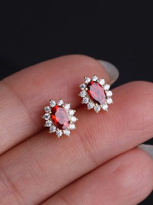 S925 Sterling Silver Plated 18K Gold Earrings Female Inlaid Zircon Simple Elegant Garnet Earrings Earrings HME