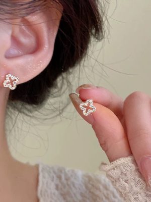 S925 Sterling Silver Plated 14K Gold Four-leaf Clover Earrings Women's Light Luxury High-grade Diamond Earrings Earrings Ouni Na