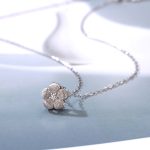 color: white gold