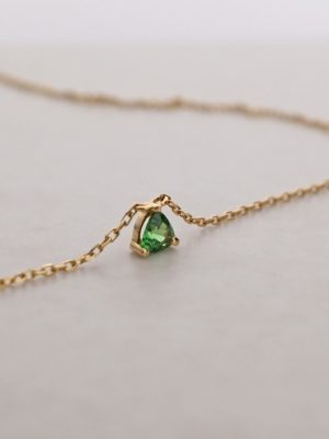 Small Triangle ~ S925 Sterling Silver Plated 18k Gold Emerald Zircon Mini Pendant Necklace Female Clavicle Chain to Send Girlfriend HME