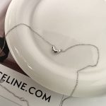 color: white gold