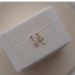 color: Gold Pair (with earplugs)
