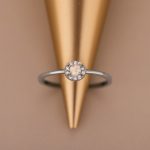 color: white gold