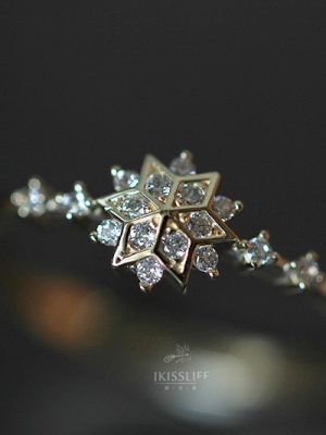 Japanese S925 Sterling Silver Plated 14K Gold Platinum Women's Ring Finger Ring Exquisite Snowflake commuter Versatile HME