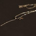 color: Gold / size: Telescopic chain (up to about 45CM)