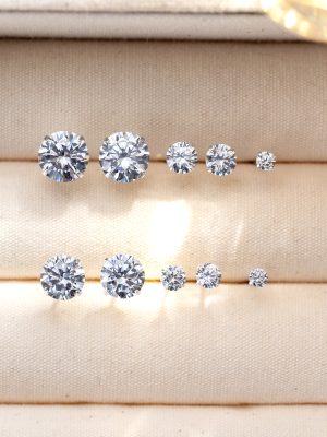 925 Sterling Silver Fashion Minimalist Four-claw Zircon Earrings Women's Korean-style Simple Diamond-studded Mini Earrings Earrings