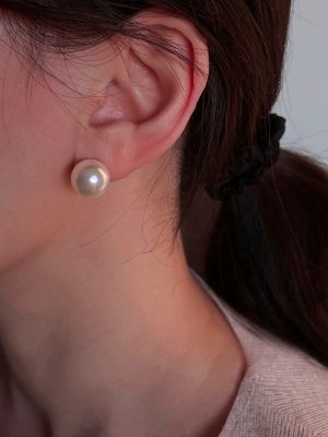 S925 Silver Gold Plated Sterling Silver Pearl Earrings Large Round Strong Light Pearl Beads Elegant Retro Hong Kong Style Earrings for Women