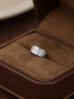 Korean version of 925 sterling silver ear buckle ins irregular concave and convex gold and silver tin foil paper without ear hole ear bone clip high