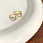 color: 18K Gold