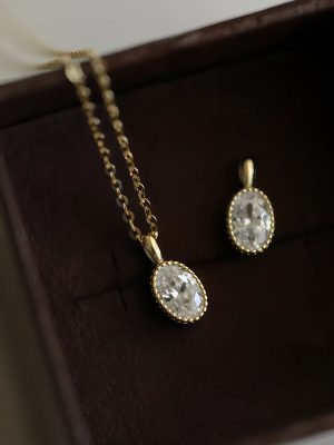 S925 Sterling Silver Plated 14K Gold Mermaid Tears Pendant Necklace Female Emerald Pigeon Egg Design Simple Clavicle Chain