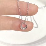 color: white gold