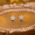color: white gold