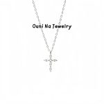 color: white gold