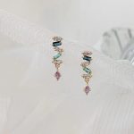color: Gold Pair (with earplugs)