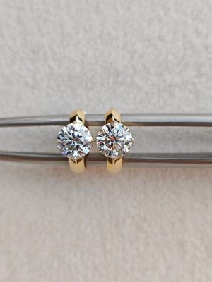 Flash S925 Sterling Silver Plated 18K Gold Simple Single Zircon Ear Buckle Ear Ring Fashionable Cold Wind Small Ear Ring Design