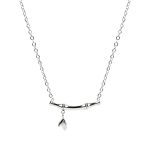 color: white gold