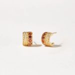 color: 18K gold (with silver earplugs)