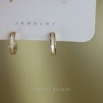 color: Gold Pair