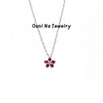 color: white gold