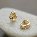 color: Gold Pair