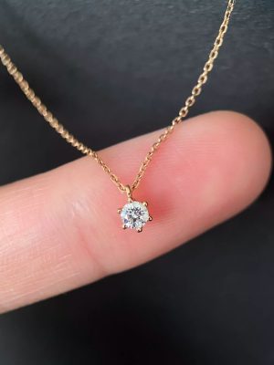 925 Sterling Silver Plated 18K Gold Six Claw Zirconium Diamond Pendant Necklace Women's Clavicle Chain High Design Single Diamond Woolen Chain