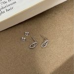 color: white gold