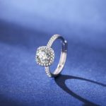 color: Ring [White Gold]] / Style: 1 karat Moissanite