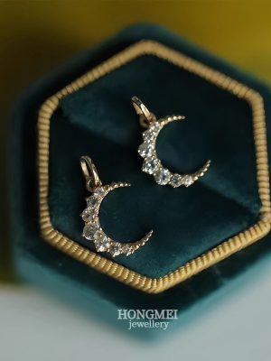 S925 Sterling Silver Plated 18K Gold Full Diamond Shining Stars and Moon Necklace Women's High-end Light Luxury Fashion All-match Clavicle Chain