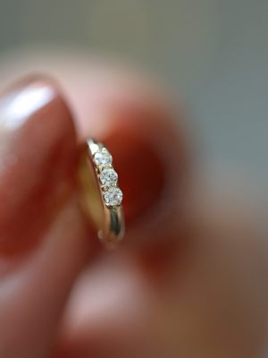 S925 Sterling Silver Plated 14K Gold Classic Three Grain Small Zircon Simple Exquisite Daily Commuting Good Earrings HME