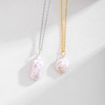 color: Square Pendant Pearl Necklace / Style: Silver/White Gold