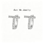 color: white gold