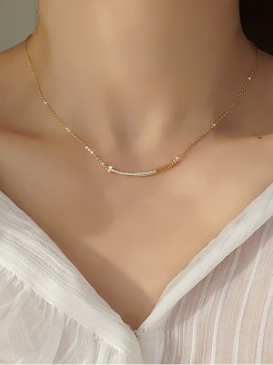 Smiley face necklace female design ins cold style S925 sterling silver plated 14K gold smile clavicle chain HME