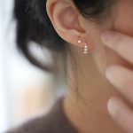color: Gold Pair (with silver earplugs)