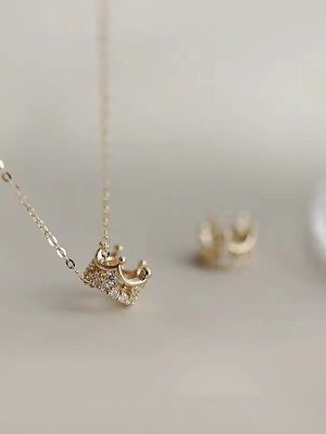 S925 Sterling Silver Plated 14K Gold Small Crown Pendant Necklace Women's Japanese High-end Light Luxury Design Clavicle Chain Ouni Na