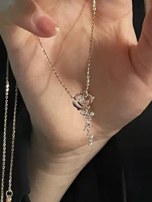 S925 Sterling Silver Rose Gold Rose Necklace Women's French Style Retro Flash Diamond Clavicle Chain Light Luxury Simple Necklace