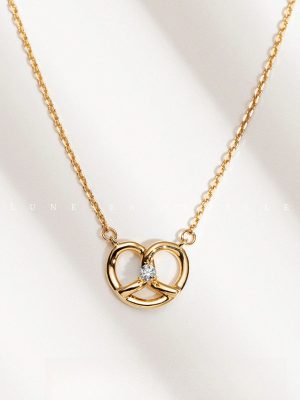 S925 Silver Plated 18K Gold Interwoven Love Necklace Cute Kink Cake Sterling Silver Pendant Clavicle Chain All Match Ins