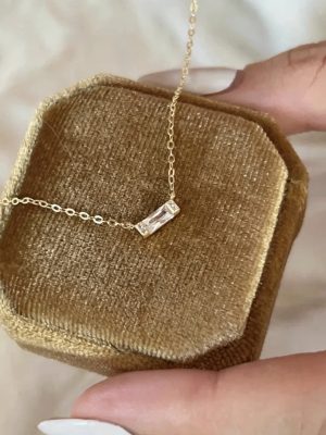 Small rock candy ~ Japanese S925 silver plated 18K gold long square diamond zircon necklace female minimalist temperament Joker clavicle chain
