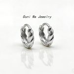 color: white gold