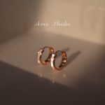 color: Champagne Gold Pair
