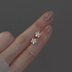 color: 18K Gold