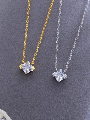 S925 Sterling Silver Super Flash Small Square Sugar Necklace Women's High-end Simple Ice Sugar Light Luxury Overlapping All-match Clavicle Chain
