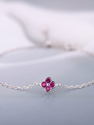 S925 Sterling Silver Bracelet with Color Diamond Lucky Four-leaf Clover Bracelet for Women Exquisite Simple Light Luxury High-grade All-match Bracelet
