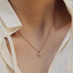 925 Sterling Silver Plated 18K Gold Classic Four-claw Zircon Diamond Necklace Simple Small and Exquisite Pendant Light Luxury Women's Clavicle Chain