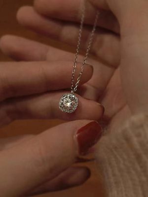 S925 Sterling Silver Plated 14K Gold Square Diamond Super Flash Necklace Women's Light Luxury All-match Design High-grade Clavicle Chain